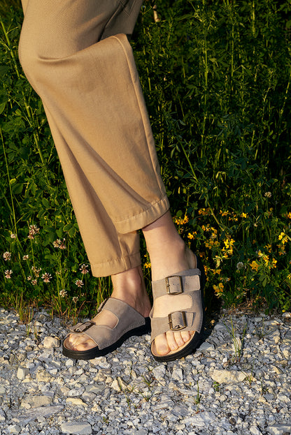 Meeliku Leather Sandals - Grey